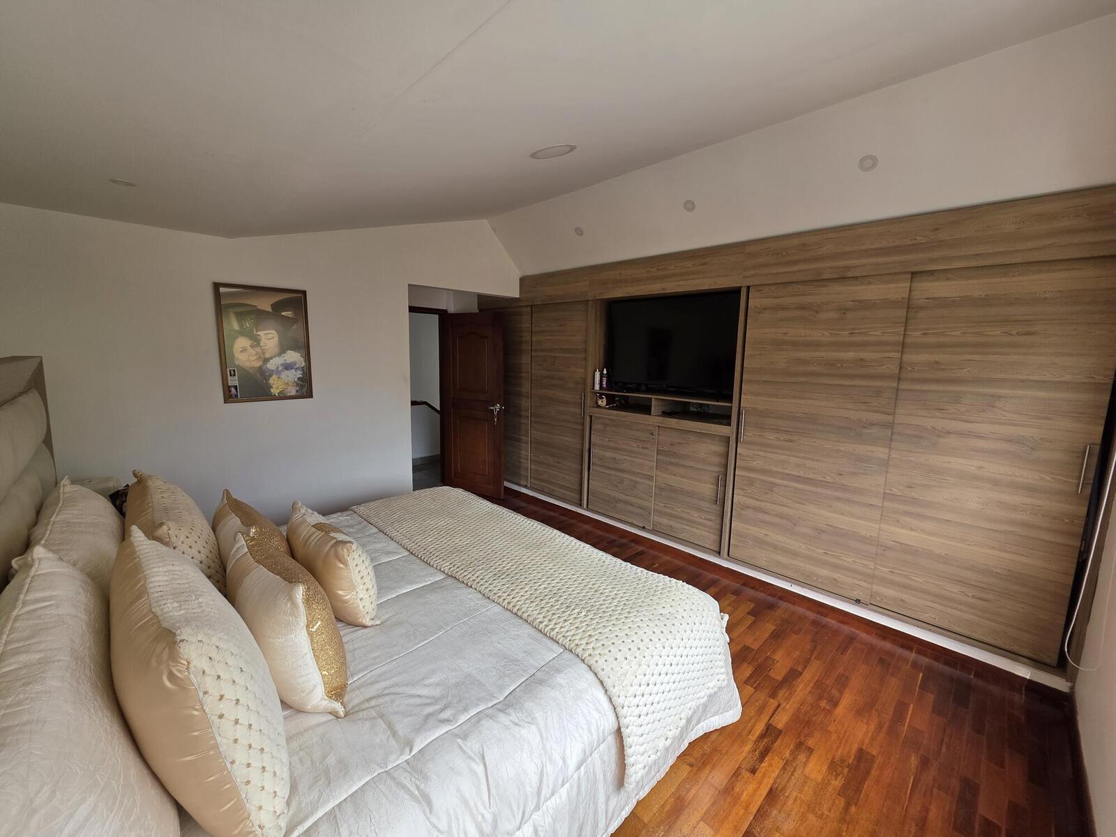 Casa en el Conjunto Residencial Quintas de San Julian en venta en Armenia 2
