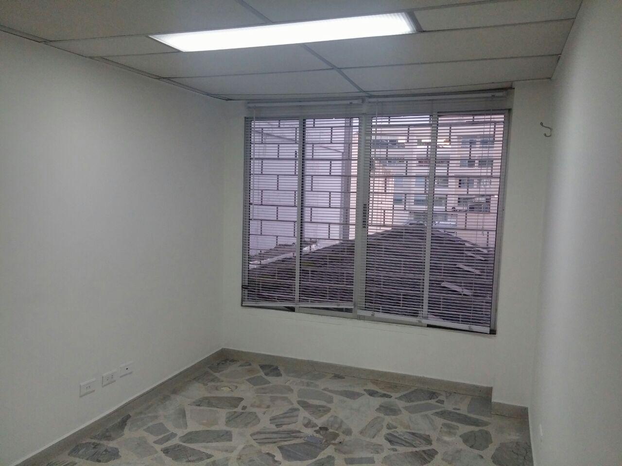 Consultorio en el Bosques de San Miguel en arriendo en Armenia 4
