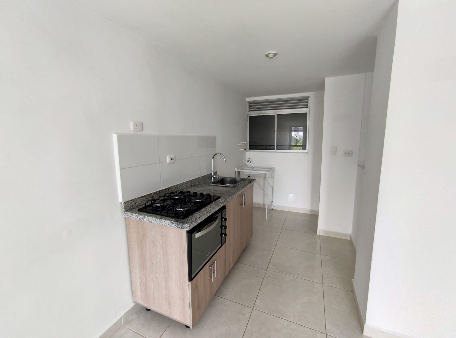 Apartamento en el Cibeles en arriendo en Armenia 1