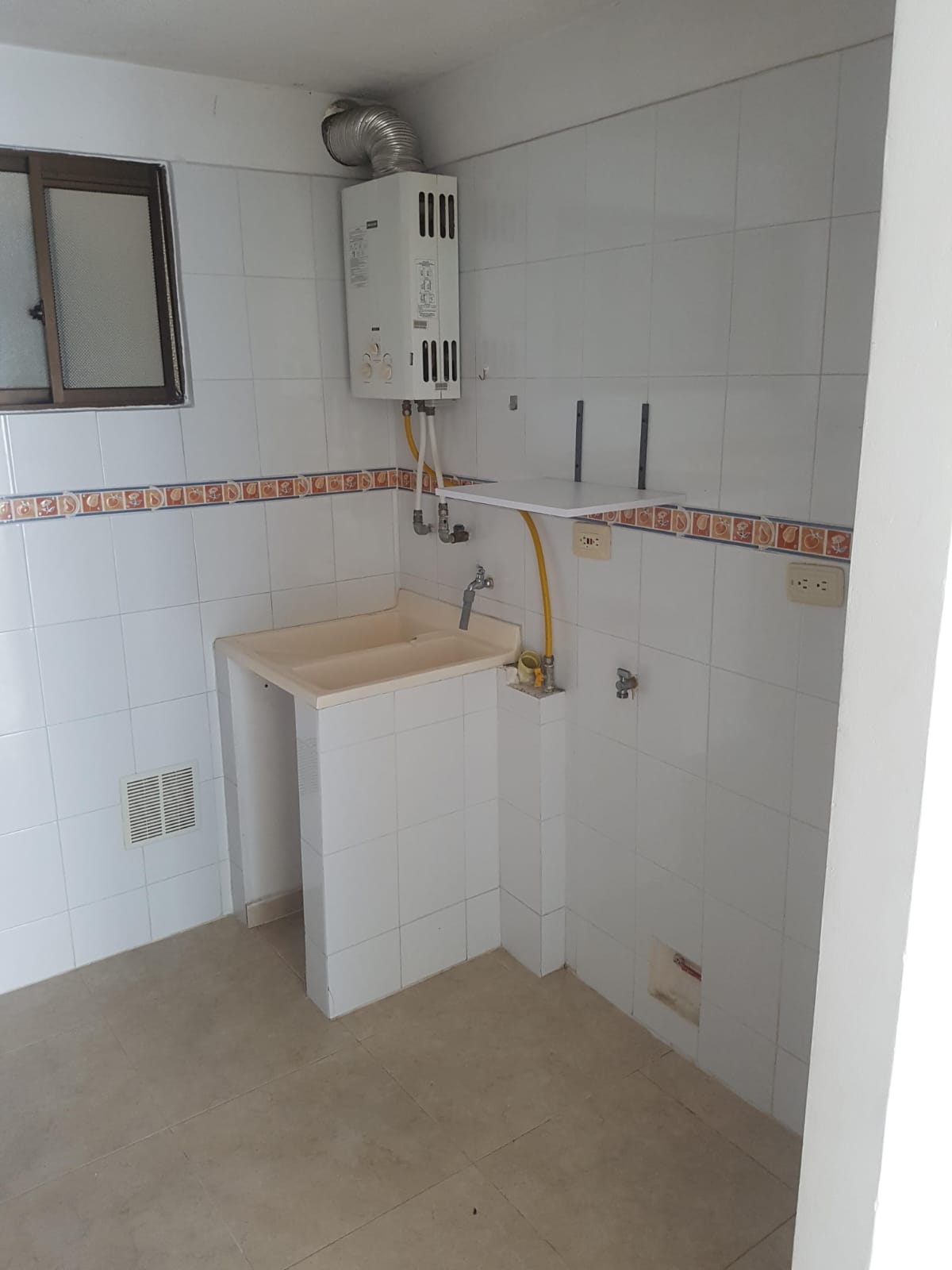 Apartamento en el Bosques de Palermo en arriendo en Armenia 3