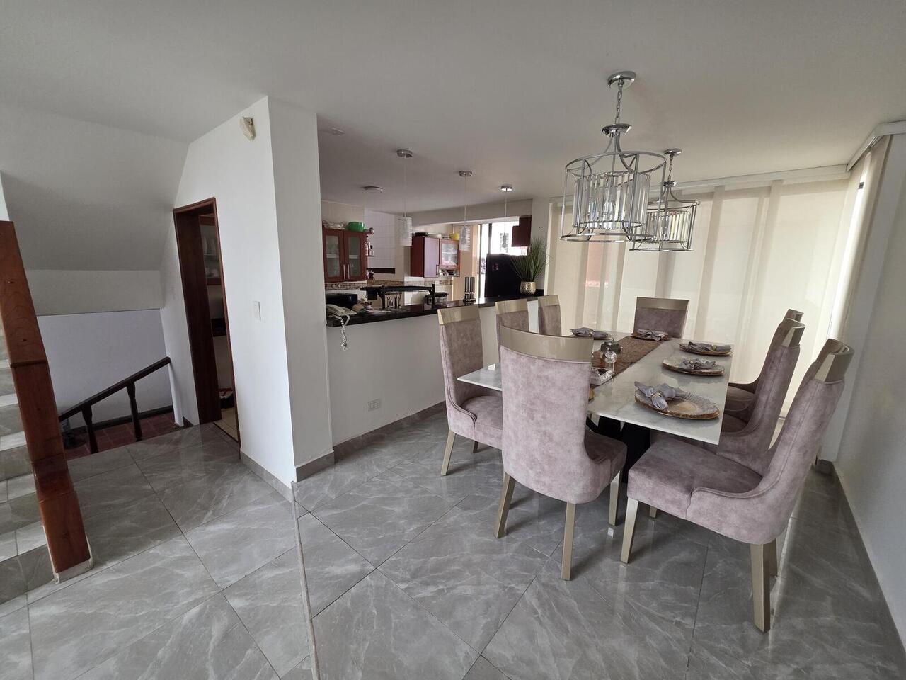 Casa en el Conjunto Residencial Quintas de San Julian en venta en Armenia 4